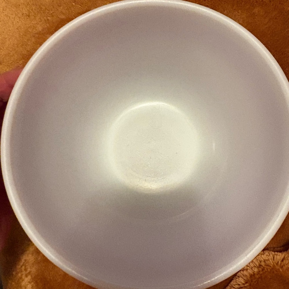 Antique vintage collectible PYREX glass Red Mixing Bowl - Picture 11 of 15